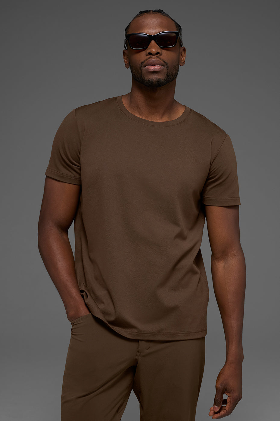 Conquer Reform Crewneck Short Sleeve - Espresso