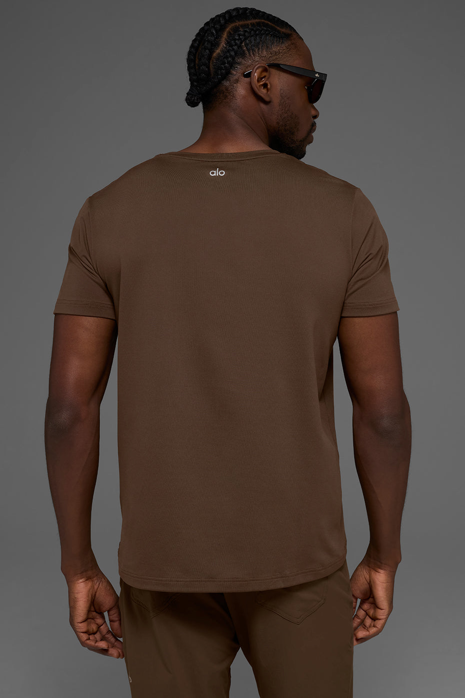 Conquer Reform Crewneck Short Sleeve - Espresso