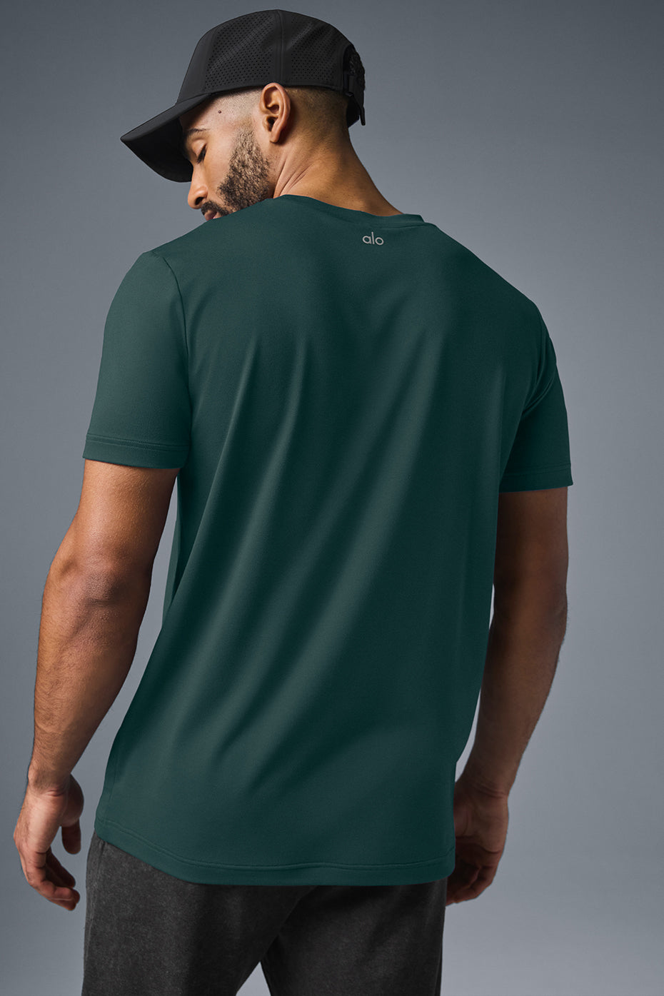 Conquer Reform Crewneck Short Sleeve - Midnight Green