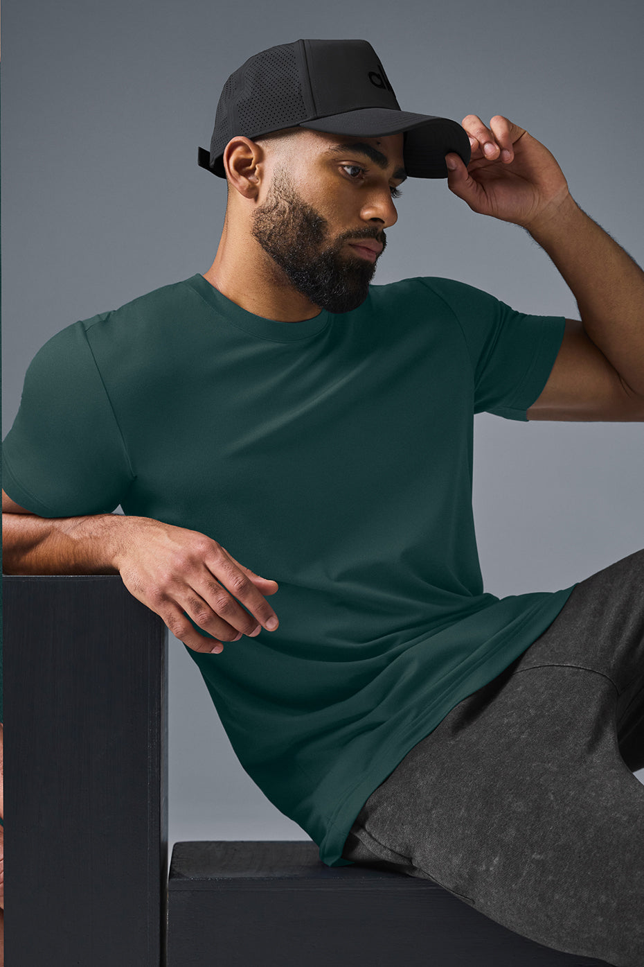 Conquer Reform Crewneck Short Sleeve - Midnight Green