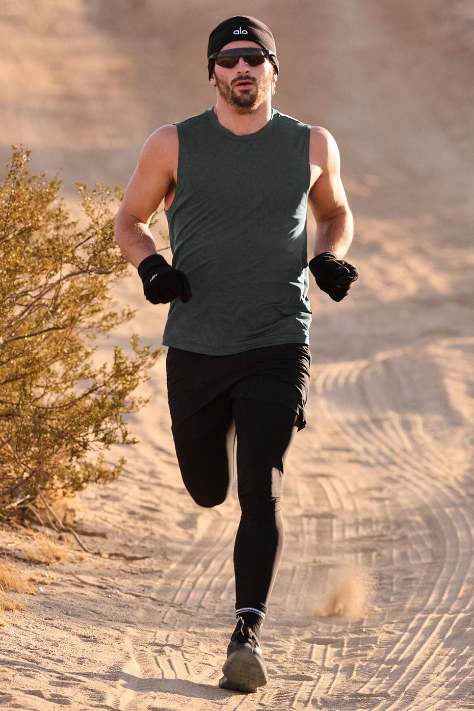 Conquer Muscle Tank - Charcoal Green Heather
