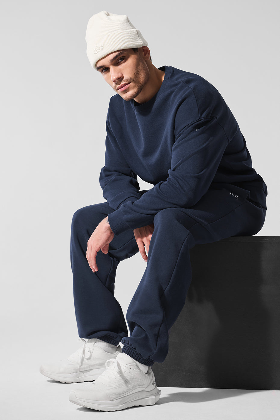 Chill Crew Neck Pullover - Navy