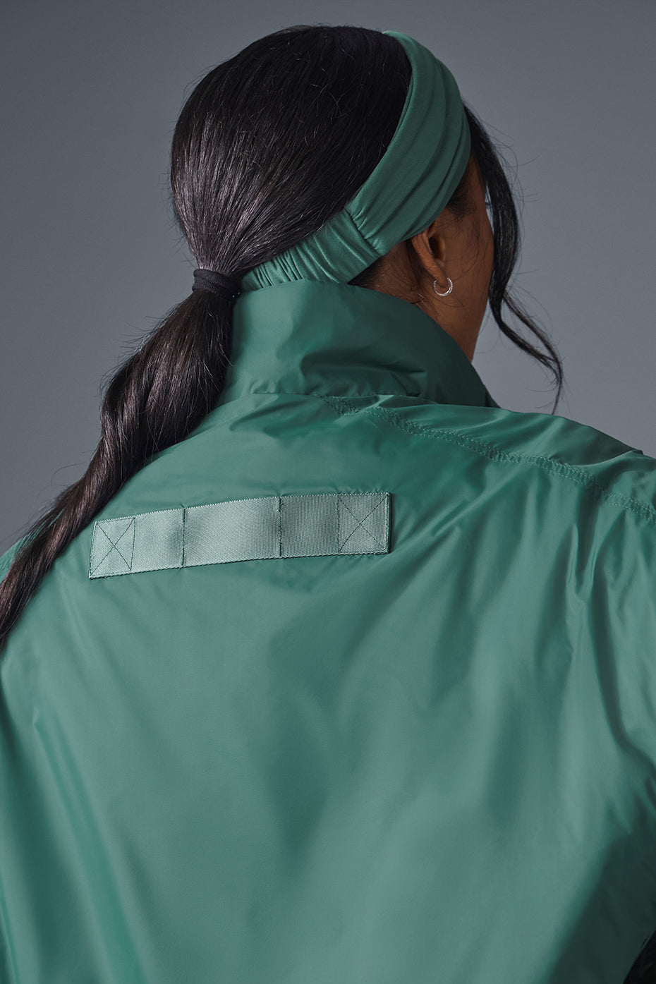 Latitude Light Weight 1/2 Zip Pullover Jacket - Winter Ivy