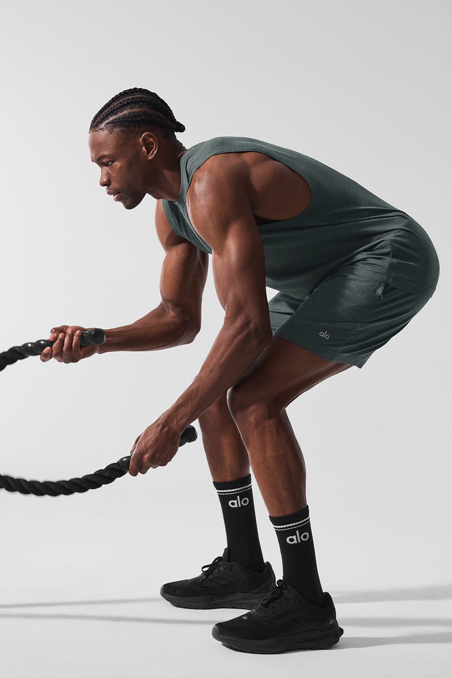 7" Conquer React Performance Short - Charcoal Green Heather