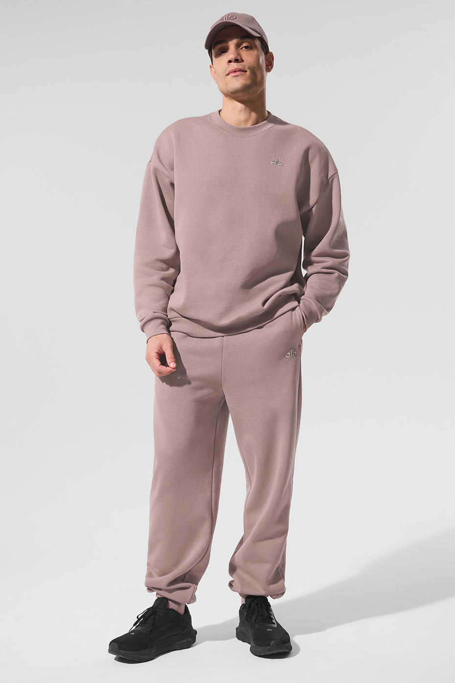 Accolade Crew Neck Pullover - Taupe
