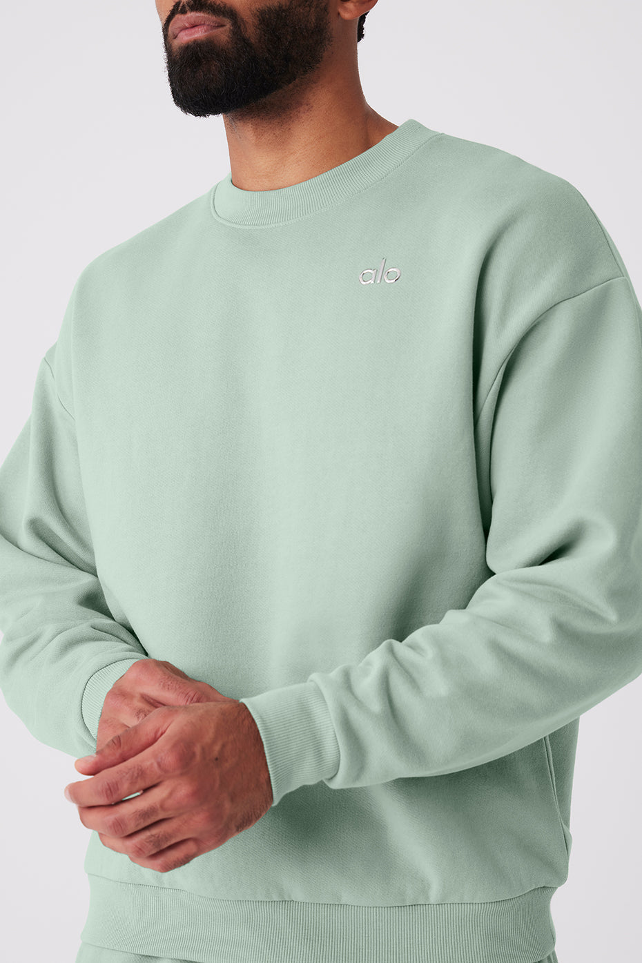Accolade Crew Neck Pullover - Icy Sage