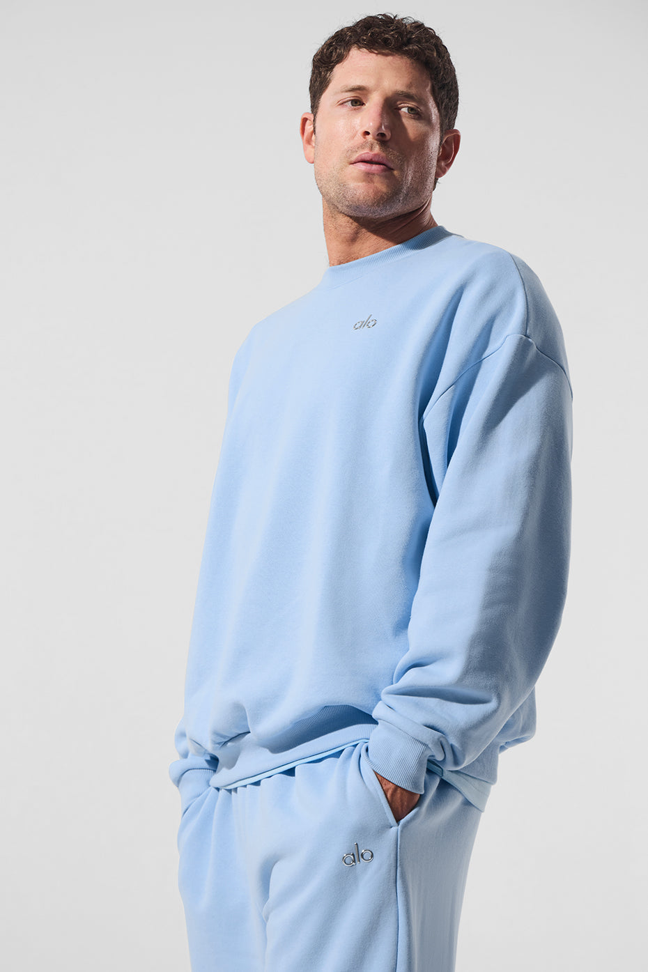 Accolade Crew Neck Pullover - Seashell Blue