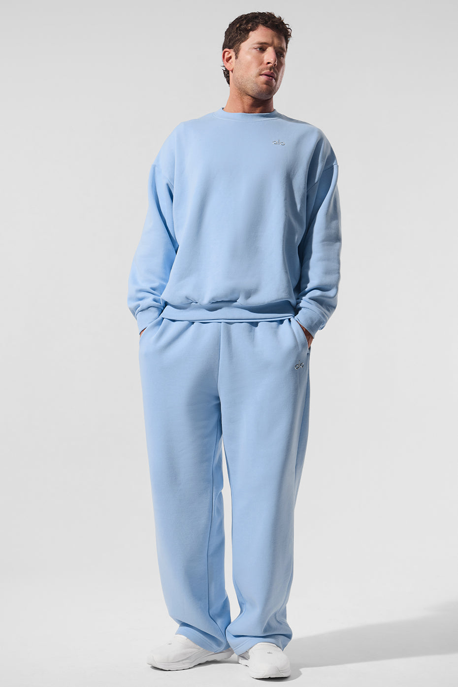 Accolade Crew Neck Pullover - Seashell Blue