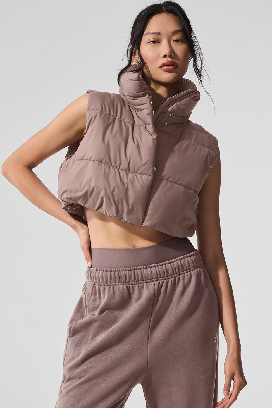 Cropped Gold Rush Puffer Vest - Mushroom